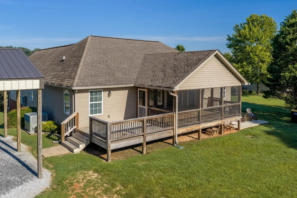 7918 Wolftever Drive Ooltewah, TN 37363