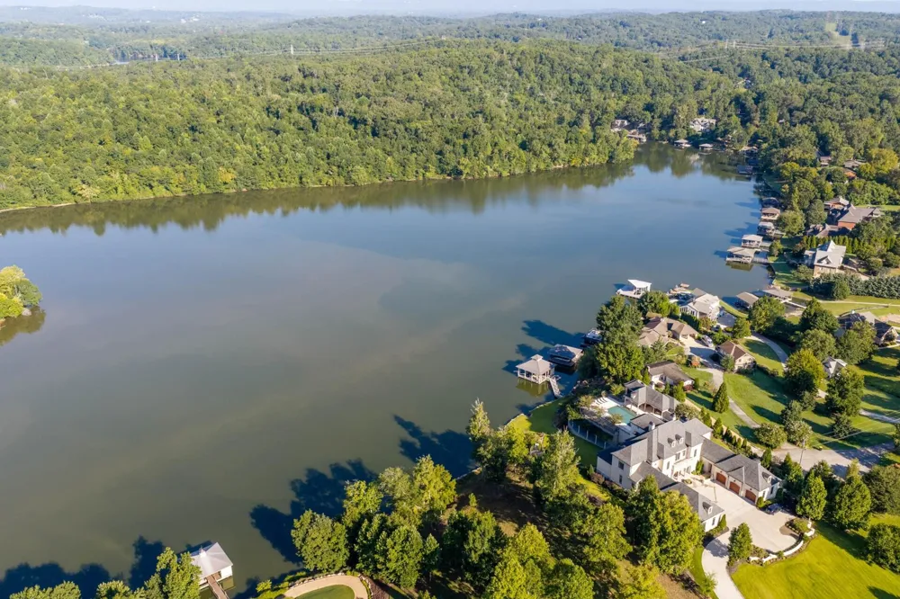 7918 Wolftever Drive Ooltewah, TN 37363