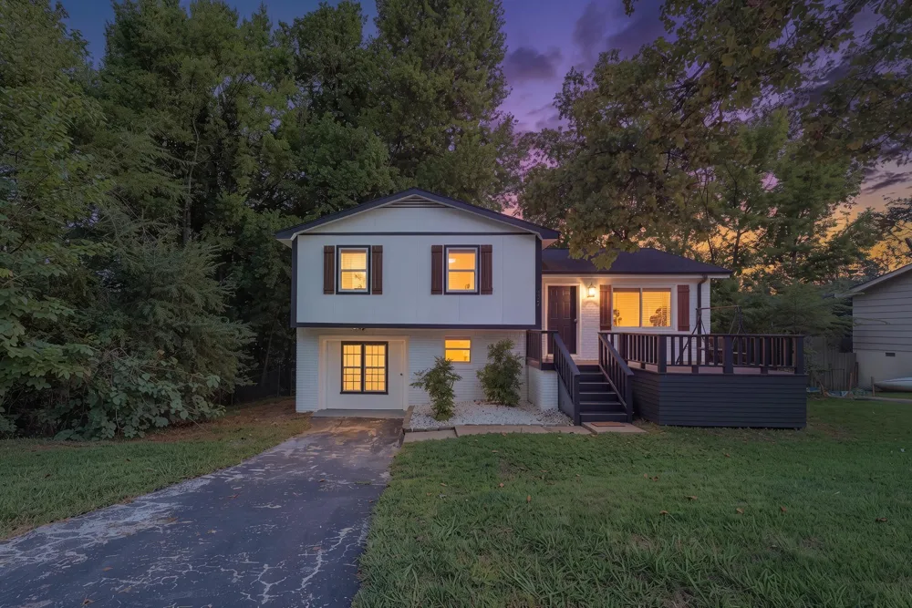 4007 E Freedom Circle Ooltewah, TN 37363