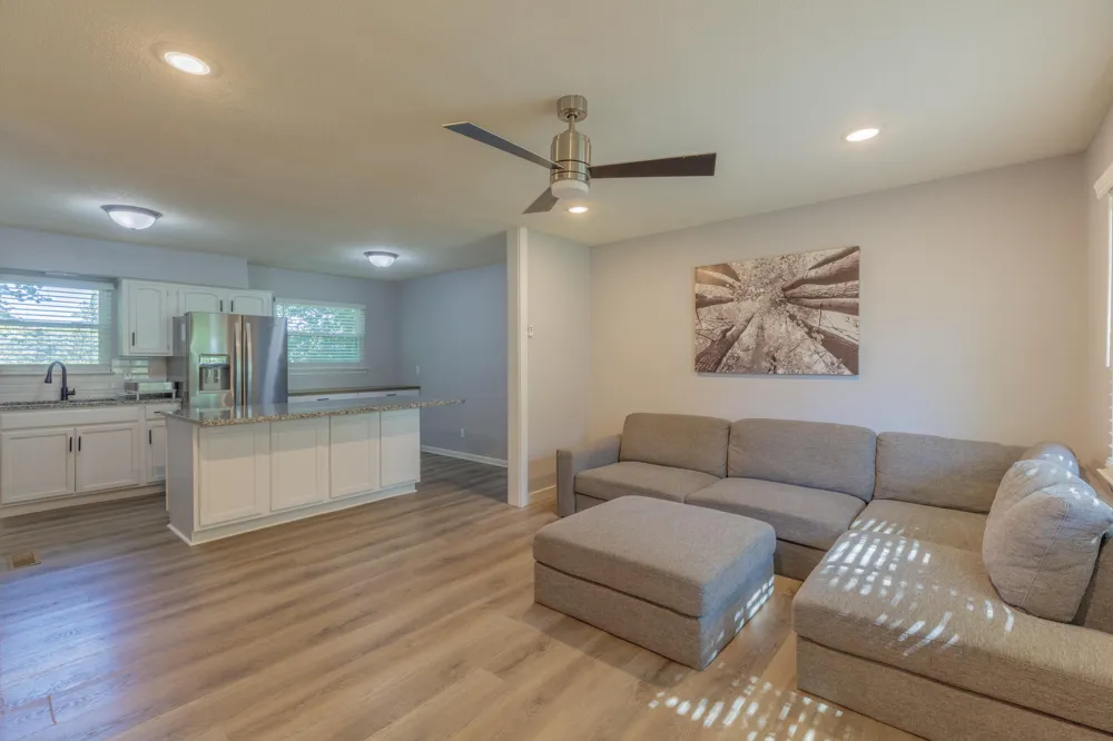 4007 E Freedom Circle Ooltewah, TN 37363
