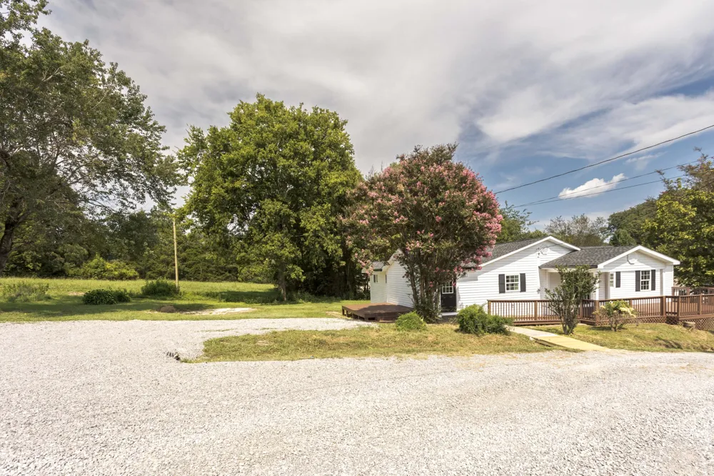 190 Sundance Drive Evensville, TN 37332