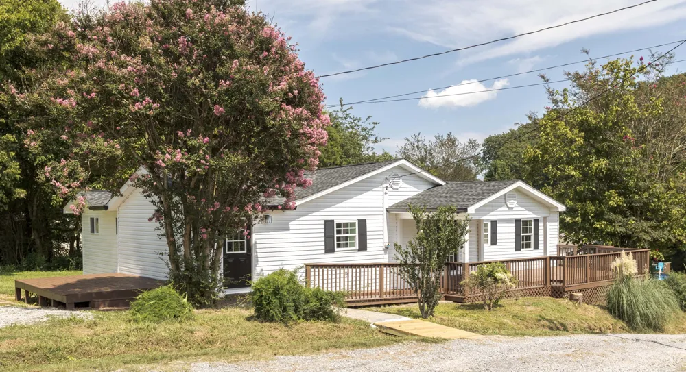 190 Sundance Drive Evensville, TN 37332