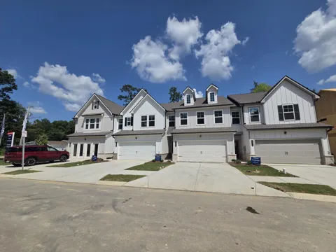 2568 Henson Court