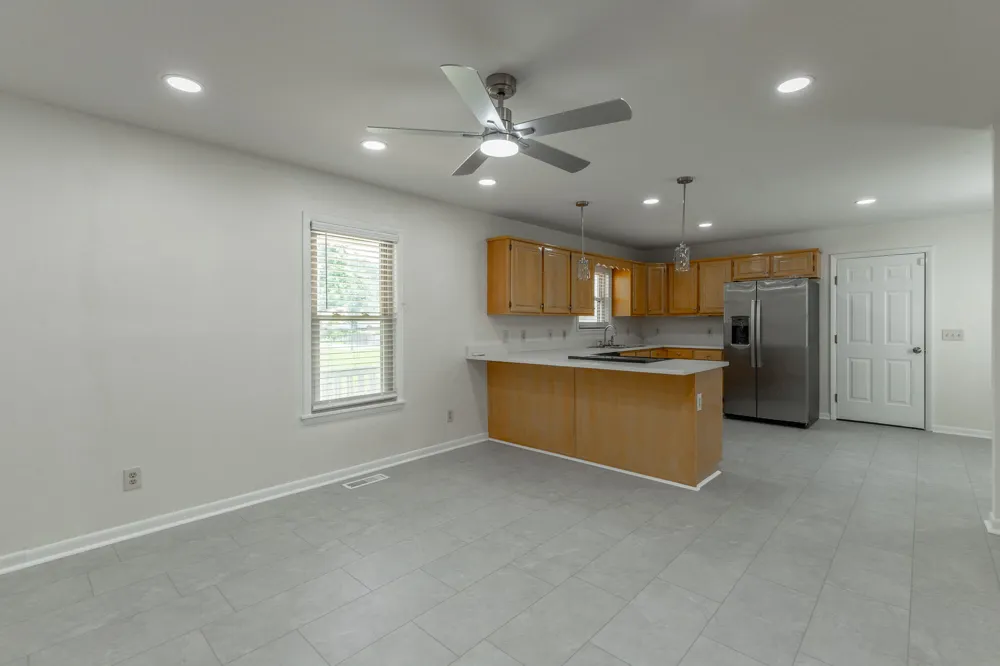 711 2nd Street South Pittsburg, TN 37380