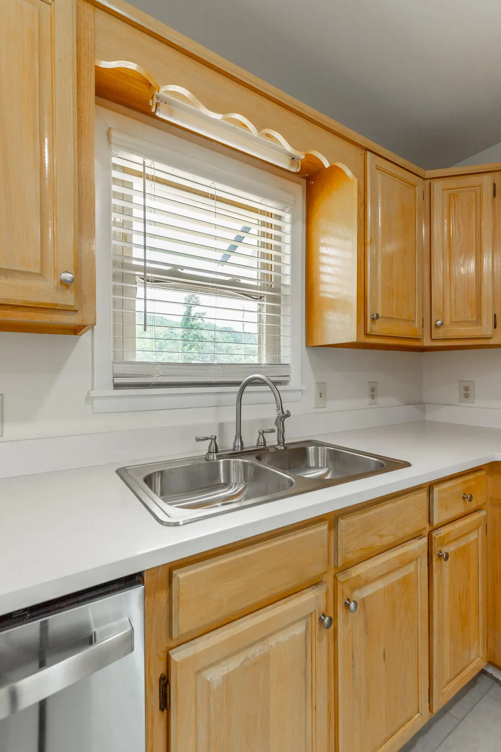 711 2nd Street South Pittsburg, TN 37380