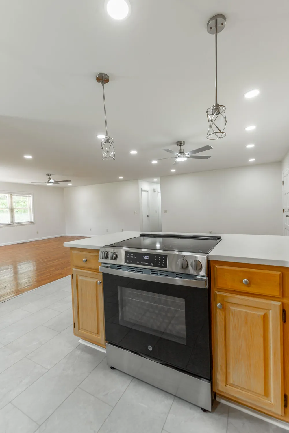 711 2nd Street South Pittsburg, TN 37380