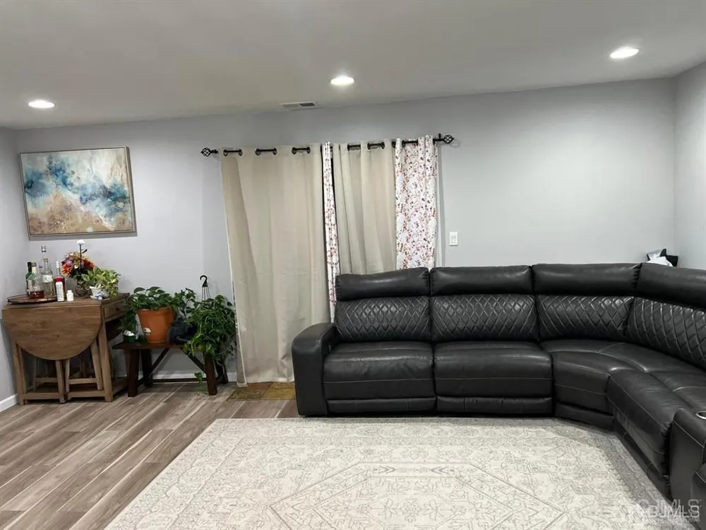 66 Redbud Road Piscataway, NJ 08854
