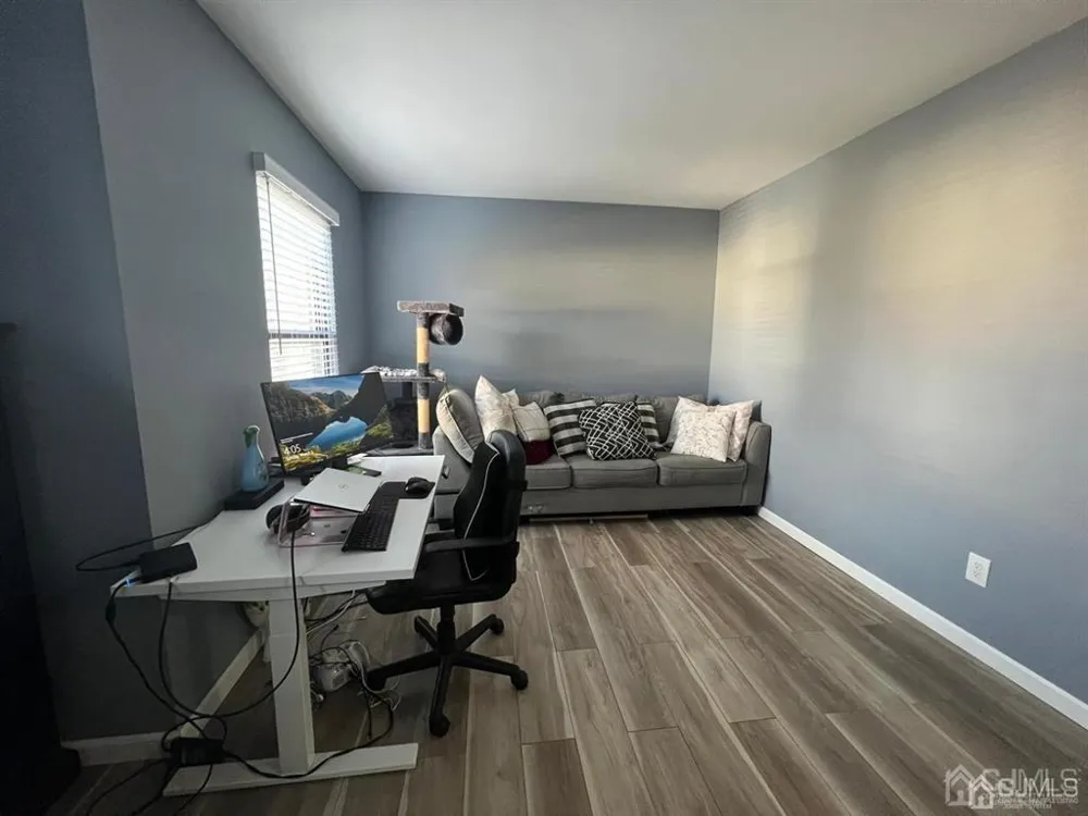 66 Redbud Road Piscataway, NJ 08854