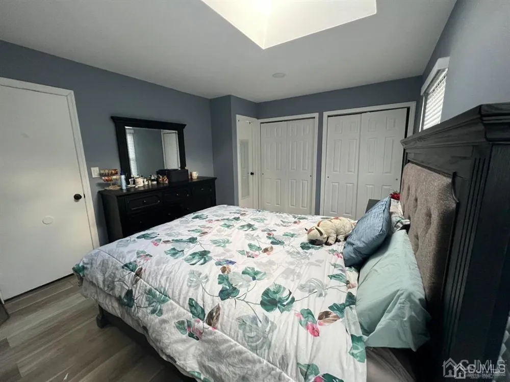 66 Redbud Road Piscataway, NJ 08854