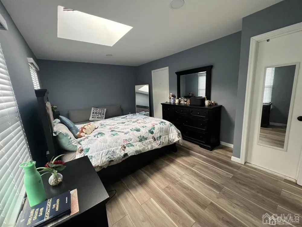 66 Redbud Road Piscataway, NJ 08854