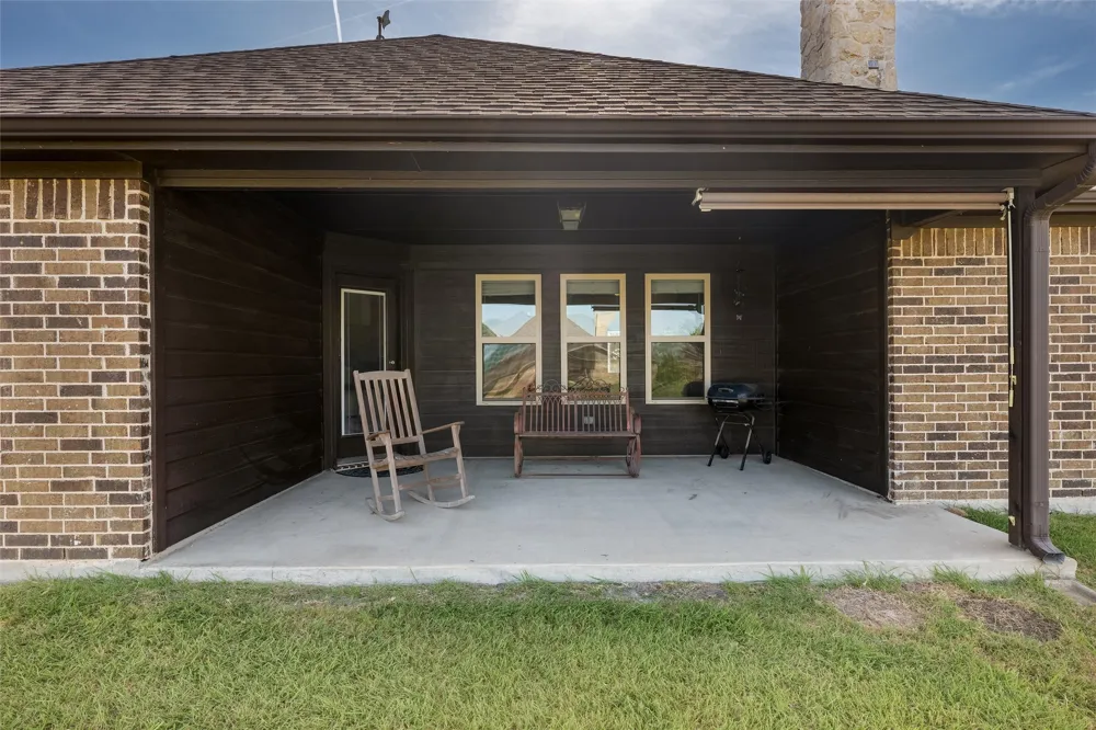 501 Hubbard Circle Nevada, TX 75173