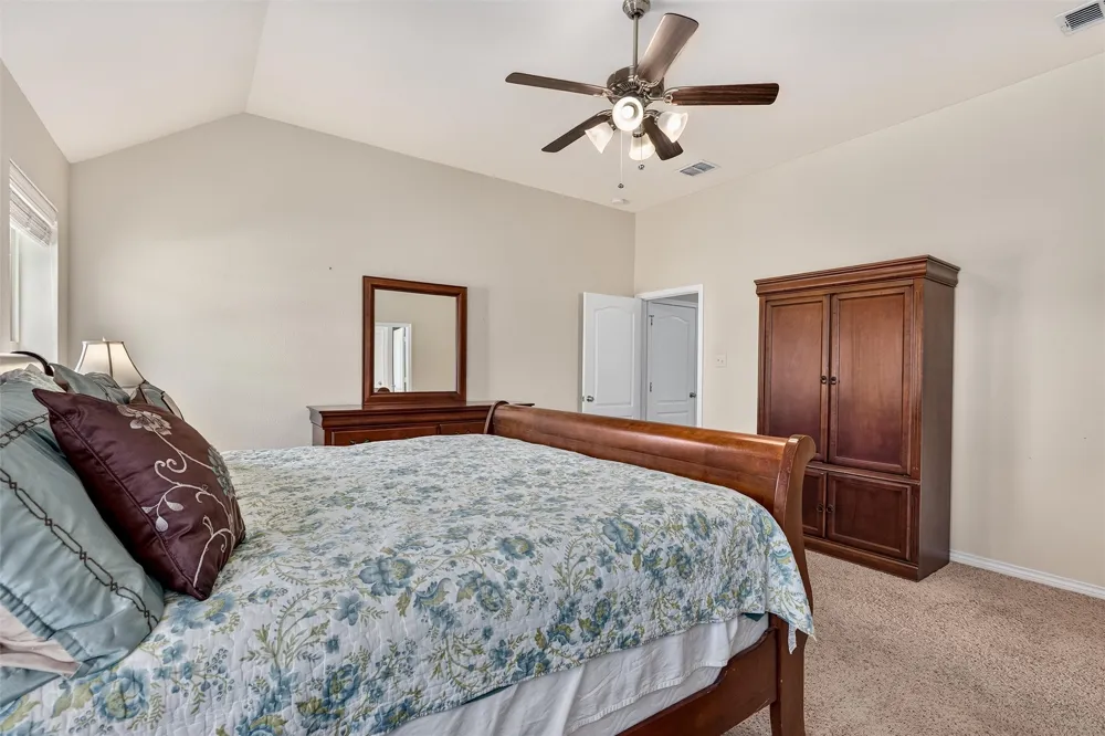 501 Hubbard Circle Nevada, TX 75173