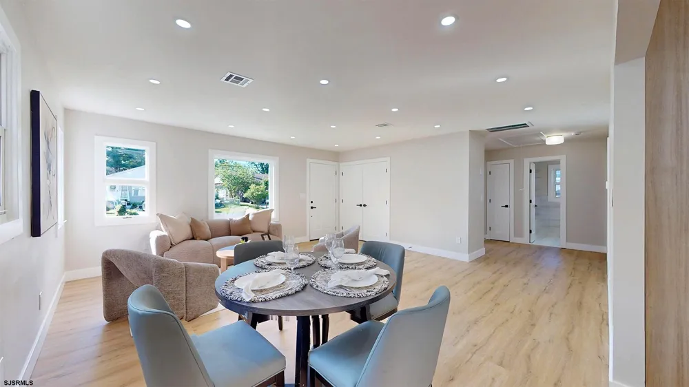 214 SCHOOL Ln Rio Grande, NJ 08242