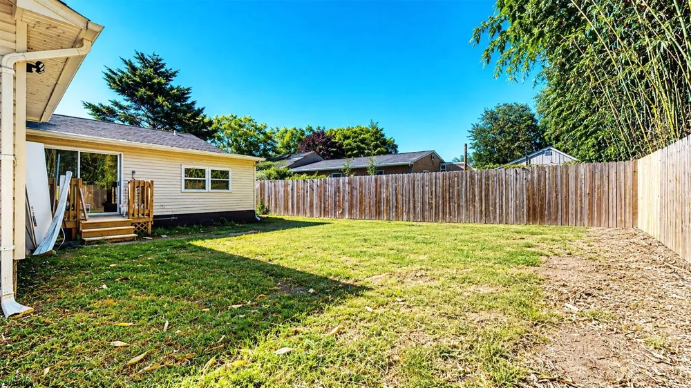 214 SCHOOL Ln Rio Grande, NJ 08242