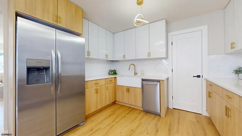 214 SCHOOL Ln Rio Grande, NJ 08242