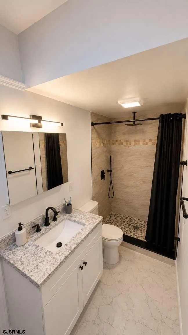 606 E Dickinson Ave Galloway Township, NJ 08205