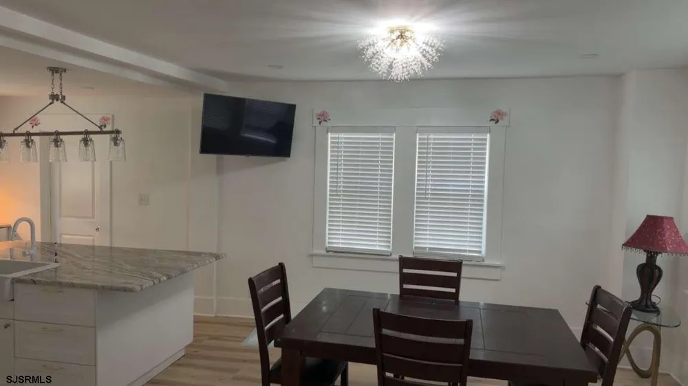 606 E Dickinson Ave Galloway Township, NJ 08205