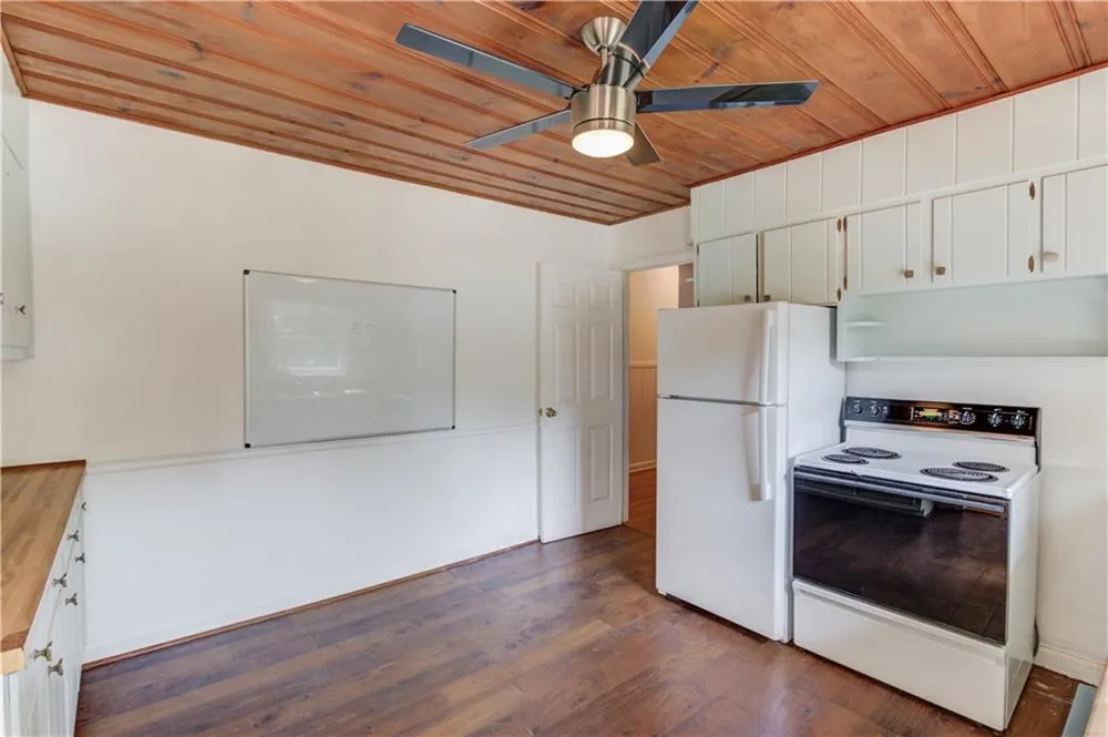 4594 Chamblee Tucker Road Tucker, GA 30084