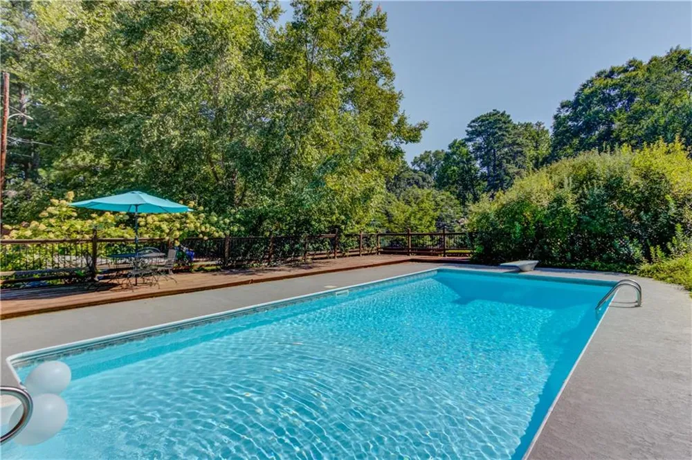 4594 Chamblee Tucker Road Tucker, GA 30084