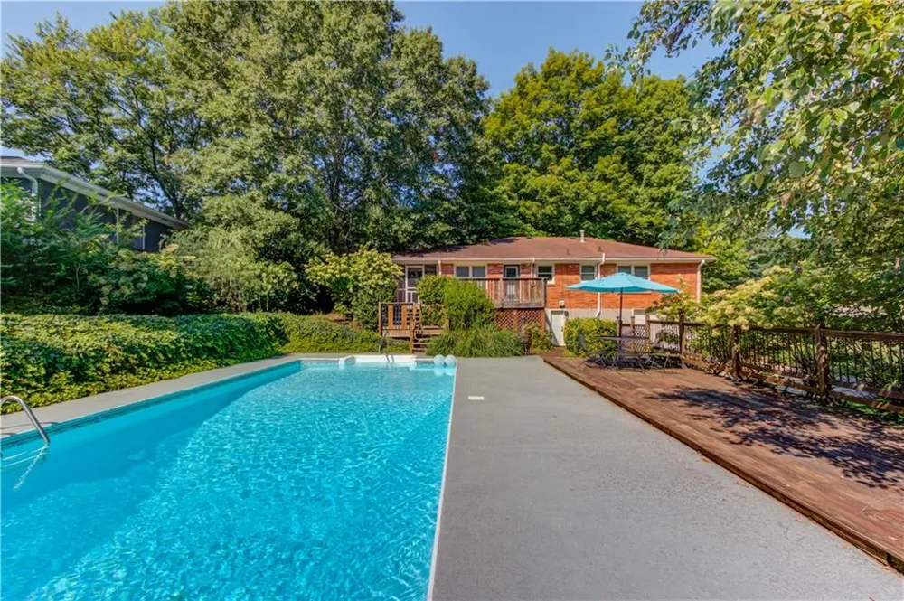 4594 Chamblee Tucker Road Tucker, GA 30084