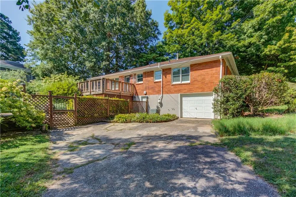 4594 Chamblee Tucker Road Tucker, GA 30084