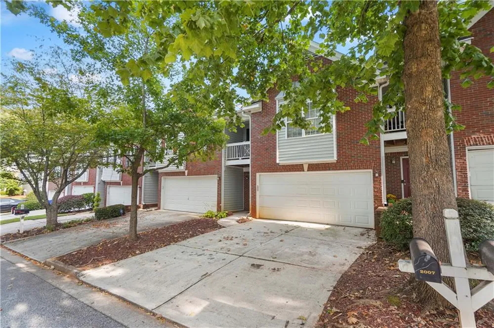 2007 Manhattan Parkway Decatur, GA 30035