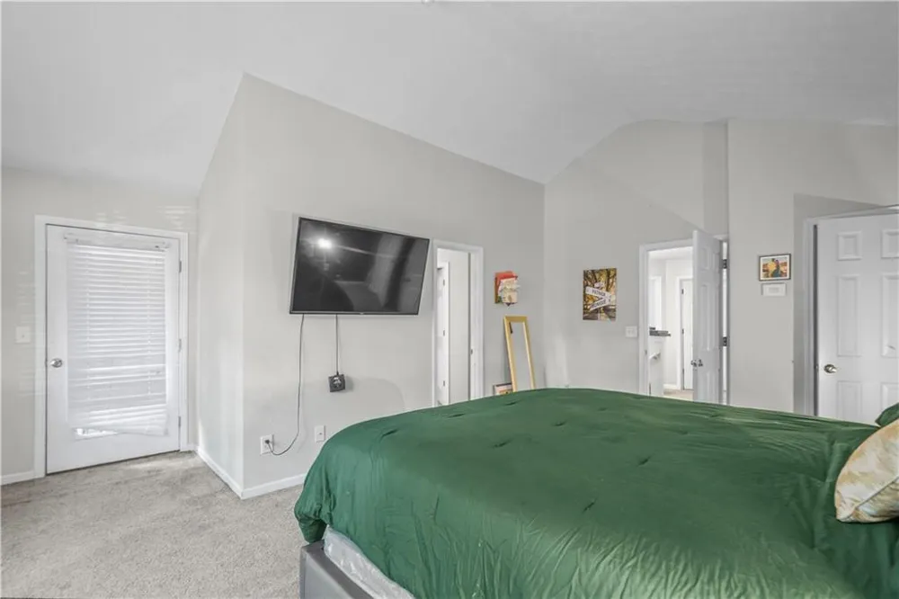 2007 Manhattan Parkway Decatur, GA 30035