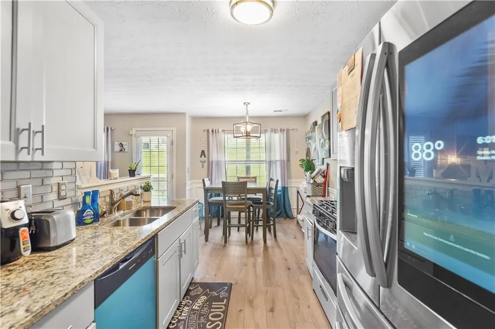 2007 Manhattan Parkway Decatur, GA 30035