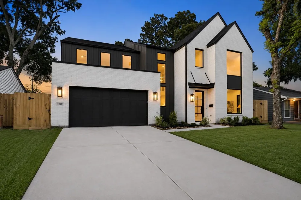 1212 Candlelight Lane Houston, TX 77018