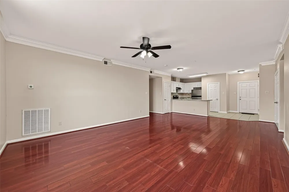 6633 W Sam Houston Parkway S #3C Houston, TX 77072