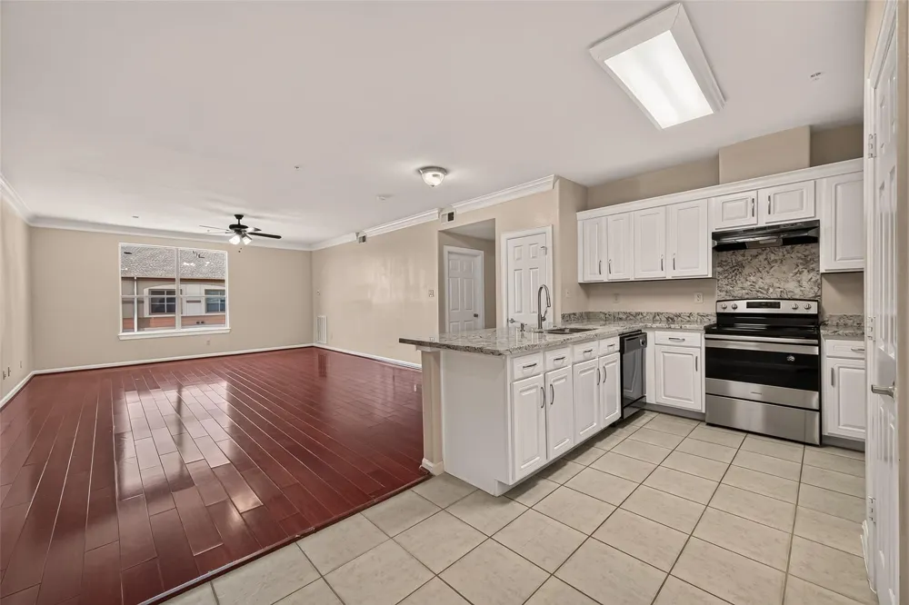 6633 W Sam Houston Parkway S #3C Houston, TX 77072