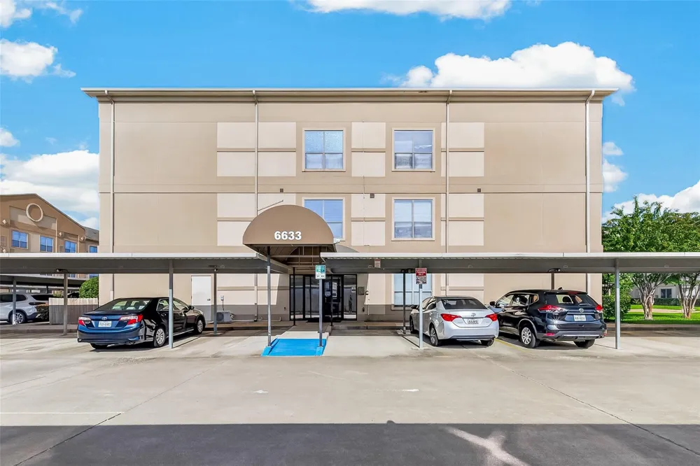 6633 W Sam Houston Parkway S #3C Houston, TX 77072