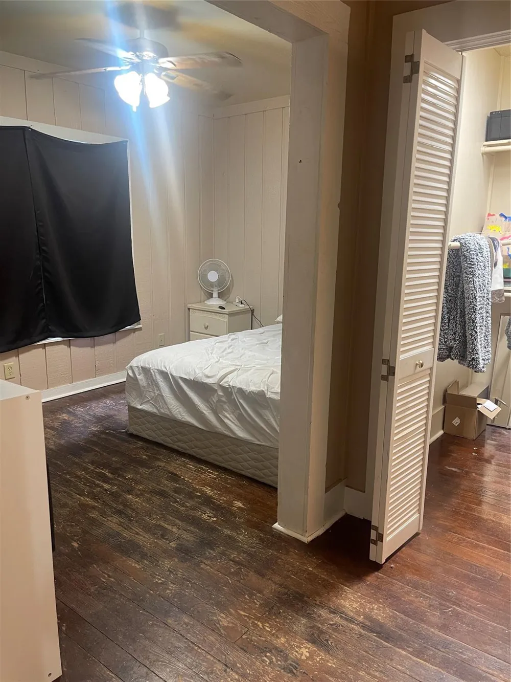 707 Avenue J Huntsville, TX 77320