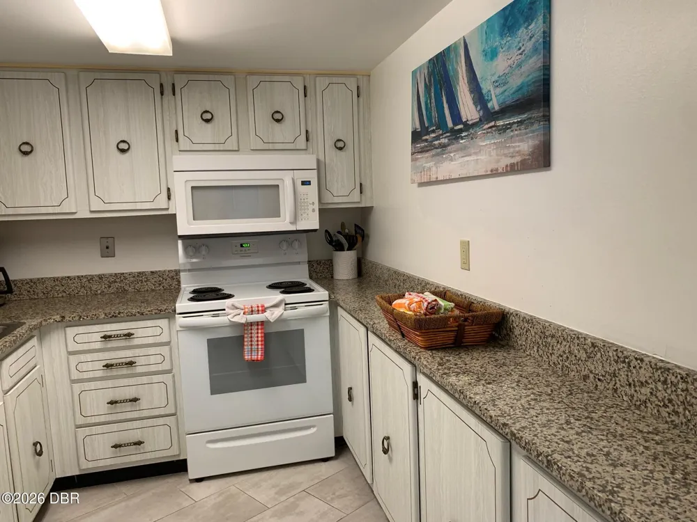 2625 S Atlantic Avenue #20NW Daytona Beach Shores, FL 32118