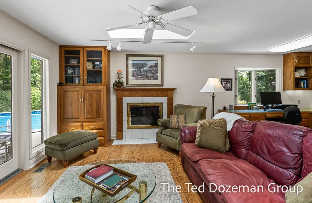 4517 Scenic Drive Hamilton, MI 49419