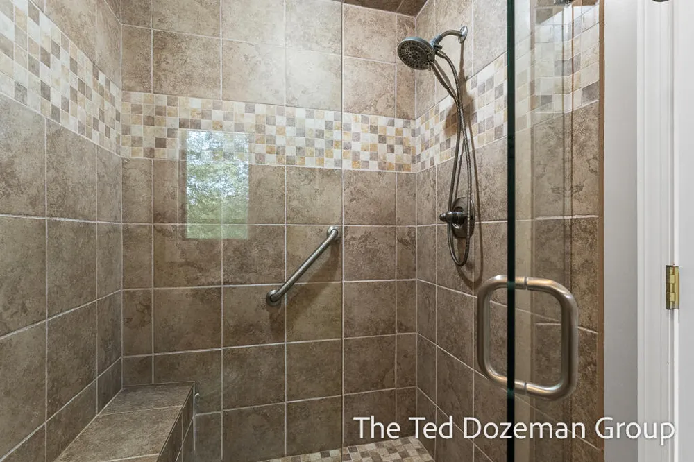 4517 Scenic Drive Hamilton, MI 49419