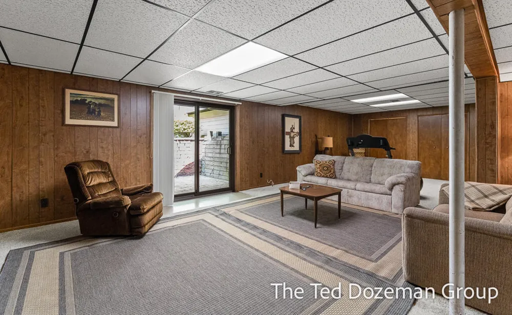 4517 Scenic Drive Hamilton, MI 49419