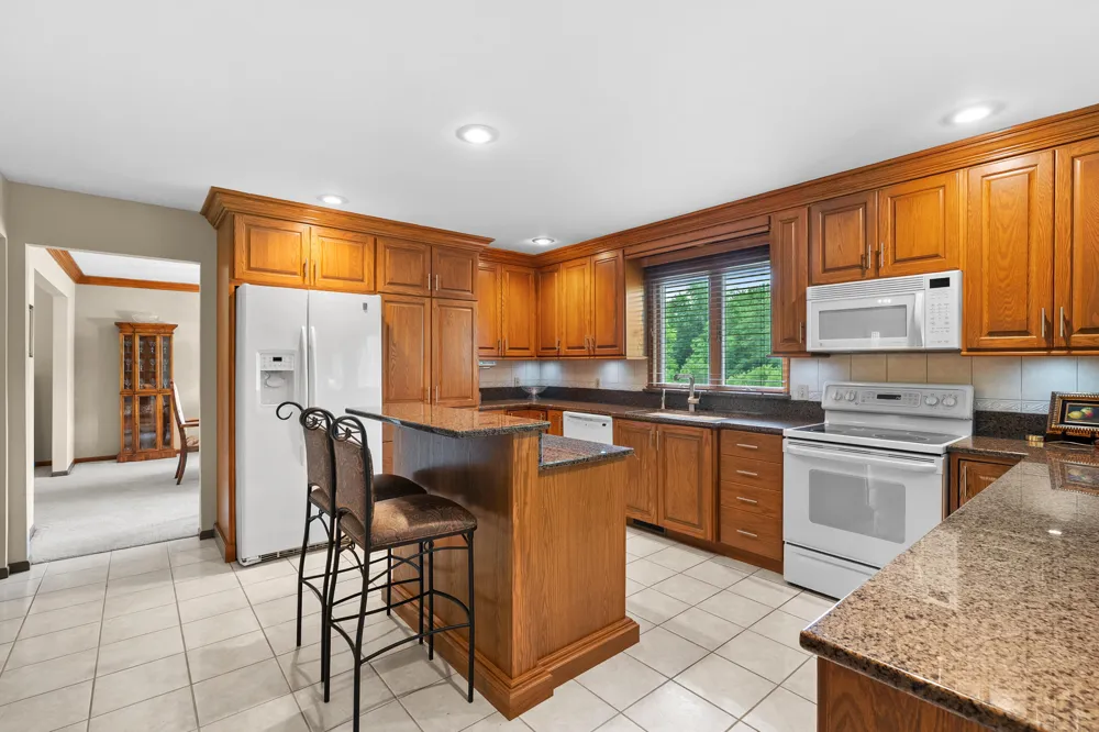16136 Prairie Ronde Road Schoolcraft, MI 49087