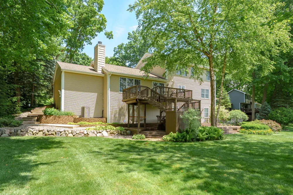 16136 Prairie Ronde Road Schoolcraft, MI 49087
