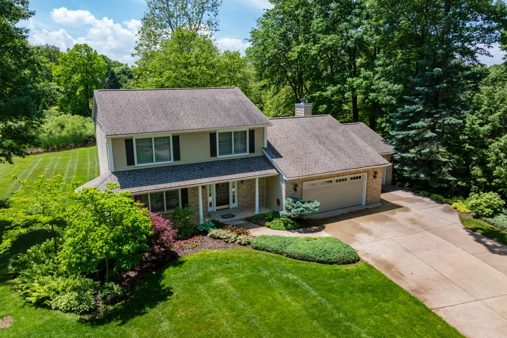 16136 Prairie Ronde Road Schoolcraft, MI 49087