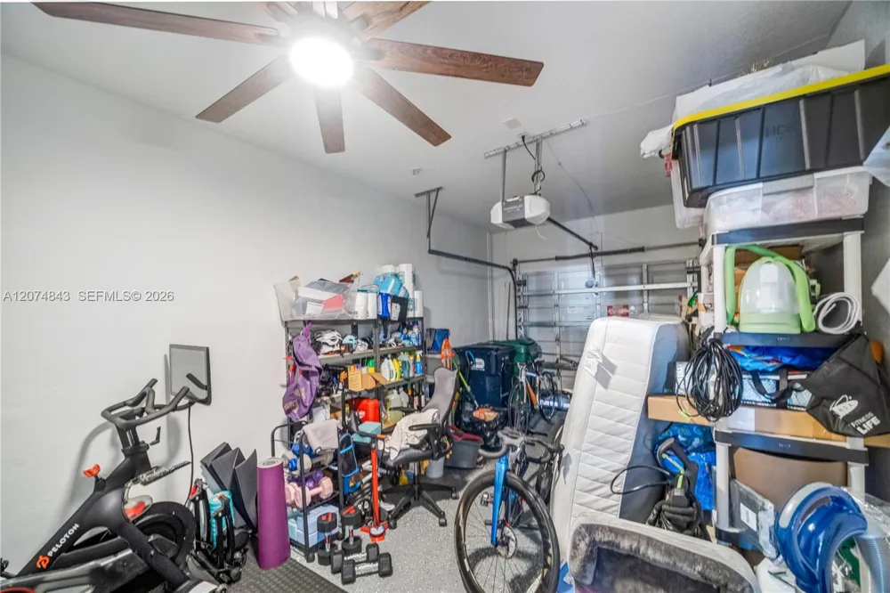 10334 NW 30th Ter Doral, FL 33172