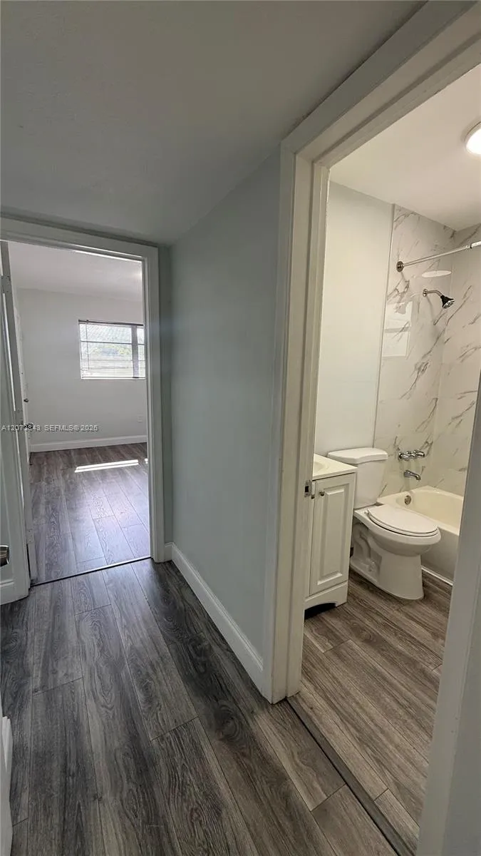 245 NE 191st St #3014 Miami, FL 33179