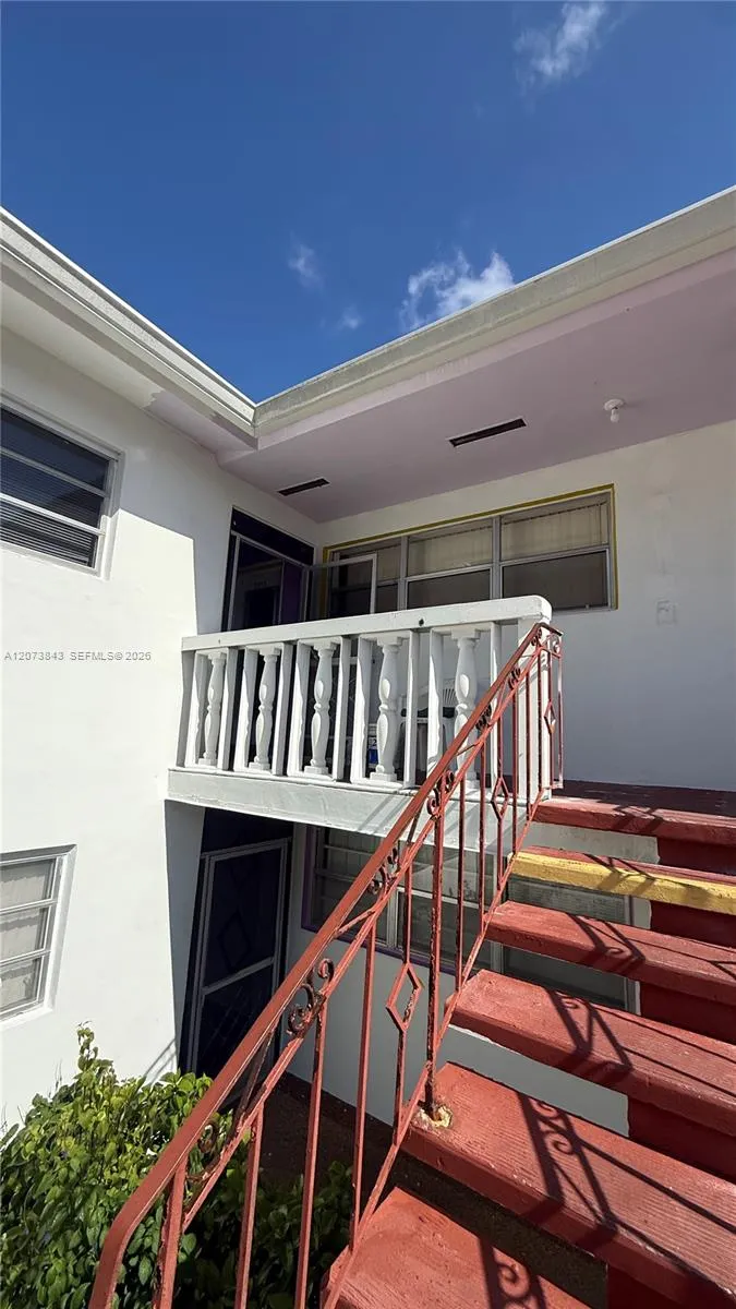 245 NE 191st St #3014 Miami, FL 33179