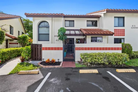 10656 Tropic Palm Avenue #101