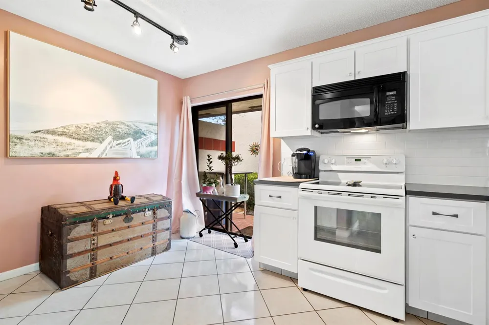 10656 Tropic Palm Avenue #101 Boynton Beach, FL 33437