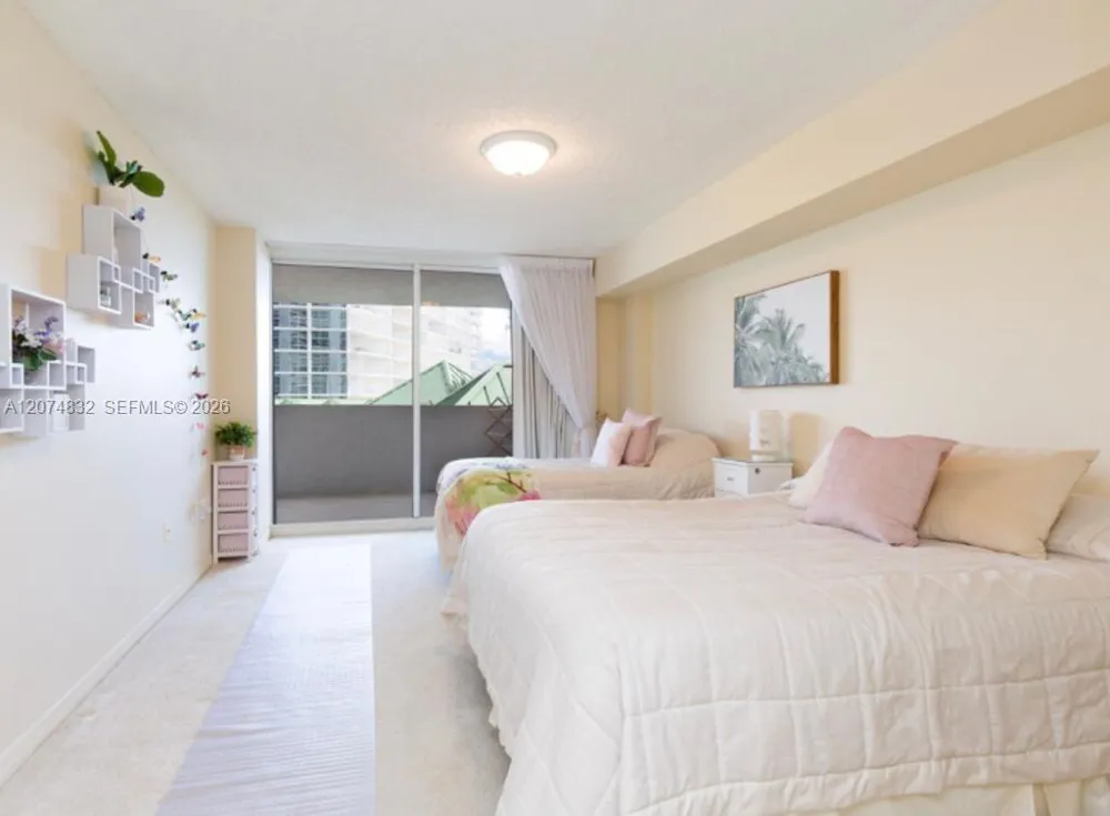 16711 Collins Ave #706 Sunny Isles Beach, FL 33160