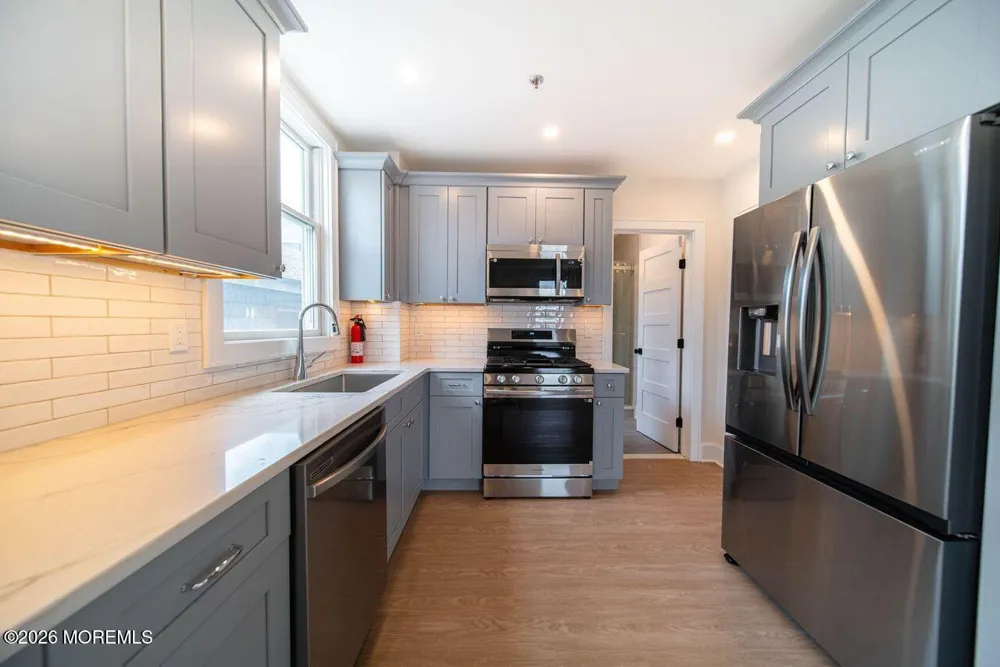 1125 E Ocean Avenue #2a Sea Bright, NJ 07760