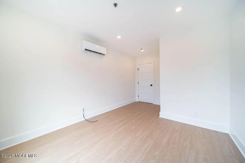1125 E Ocean Avenue #2a Sea Bright, NJ 07760