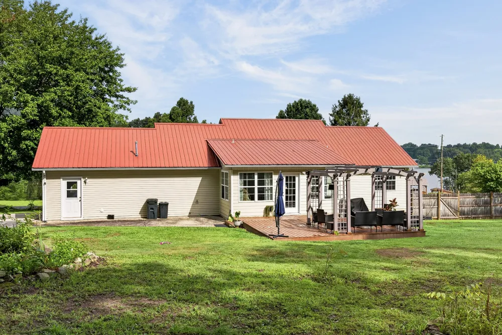 291 Idlewild Dr Sparta, TN 38583