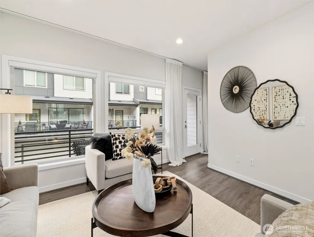 964 7th Avenue NE #2.4 Issaquah, WA 98029